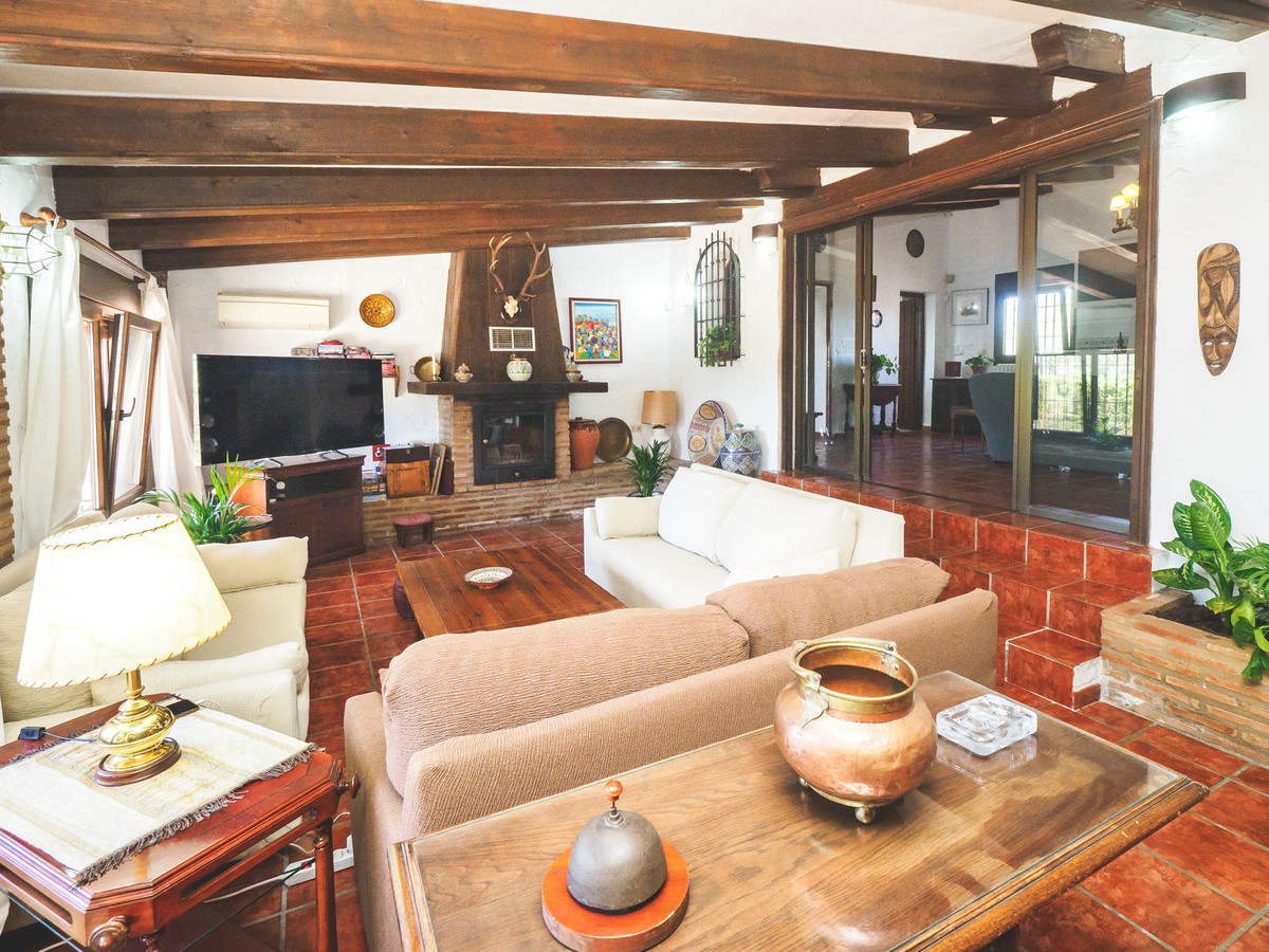 Se vende Casa de Invitados de 5 dormitorios en Costa Del Sol, Málaga, España