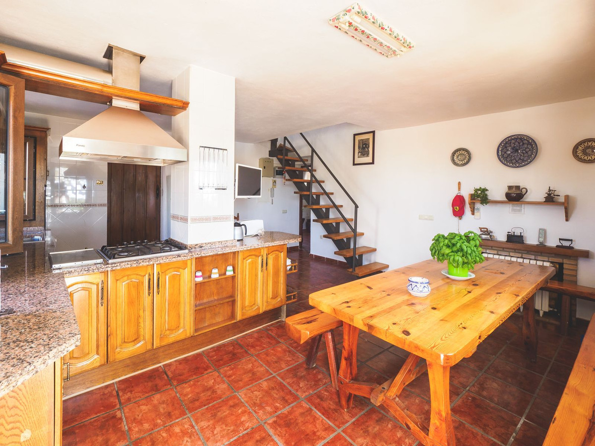 Se vende Casa de Invitados de 5 dormitorios en Costa Del Sol, Málaga, España