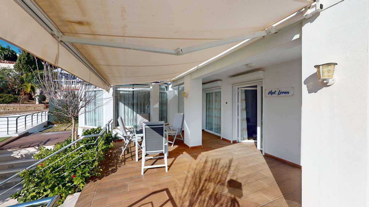 Se vende Villa - Chalet de 6 dormitorios en Costa Del Sol East, Málaga, España