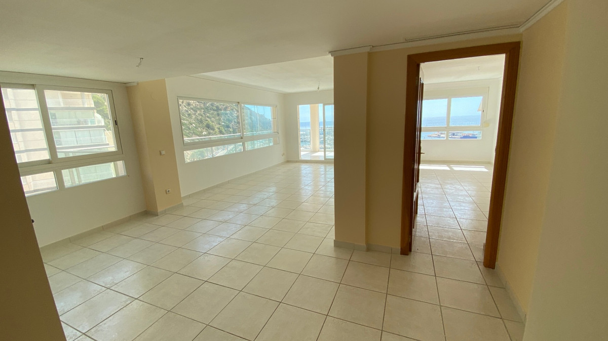 3 Bed Apartment for sale in Calpe Costa Blanca, Alicante, Spain