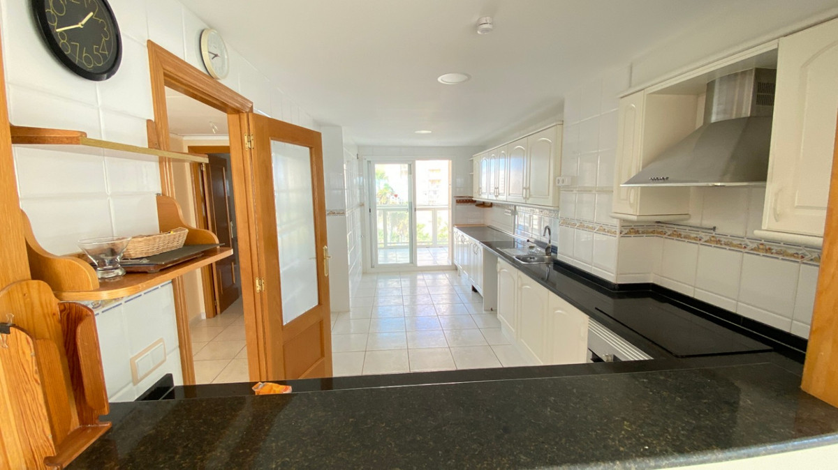 3 Bed Apartment for sale in Calpe Costa Blanca, Alicante, Spain