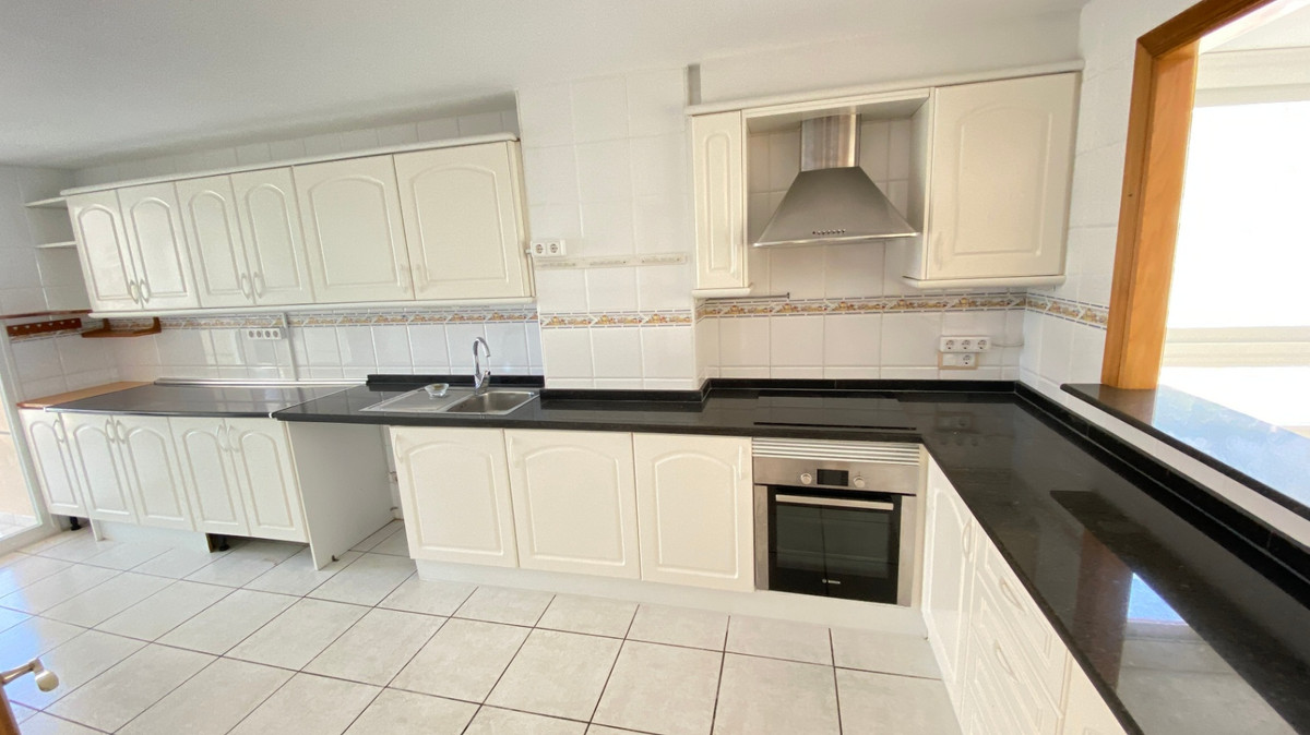 3 Bed Apartment for sale in Calpe Costa Blanca, Alicante, Spain