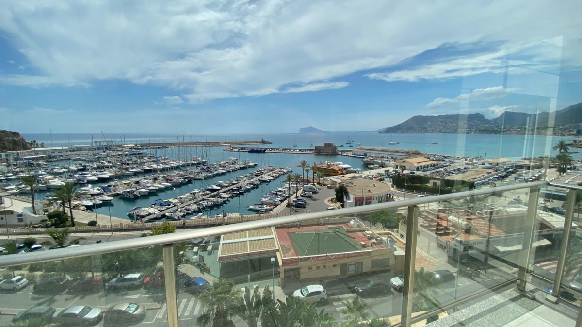 3 Bed Apartment for sale in Calpe Costa Blanca, Alicante, Spain
