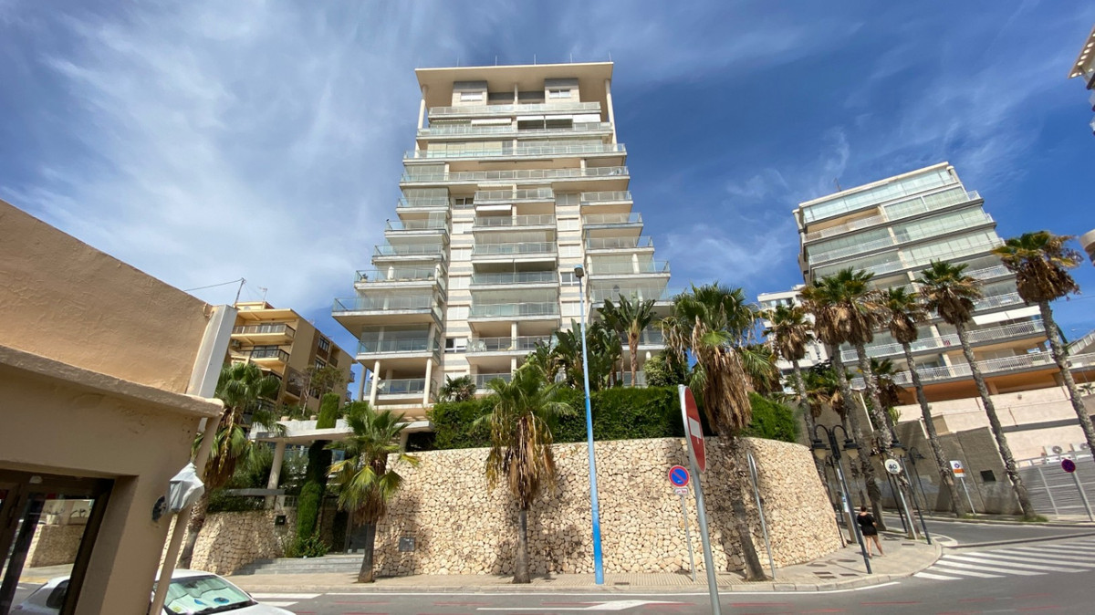 3 Bed Apartment for sale in Calpe Costa Blanca, Alicante, Spain