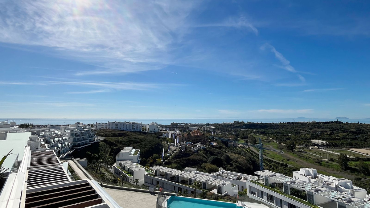 2 Bed Apartment for sale in New Golden Mile Costa Del Sol, Málaga, Spain