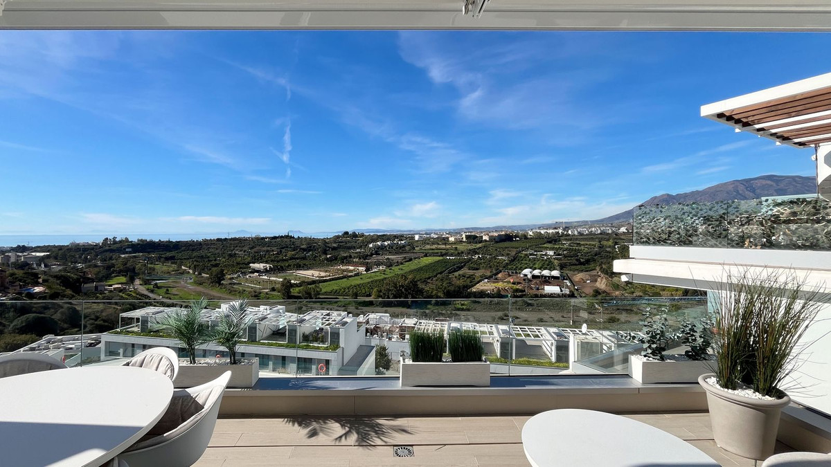 2 Bed Apartment for sale in New Golden Mile Costa Del Sol, Málaga, Spain
