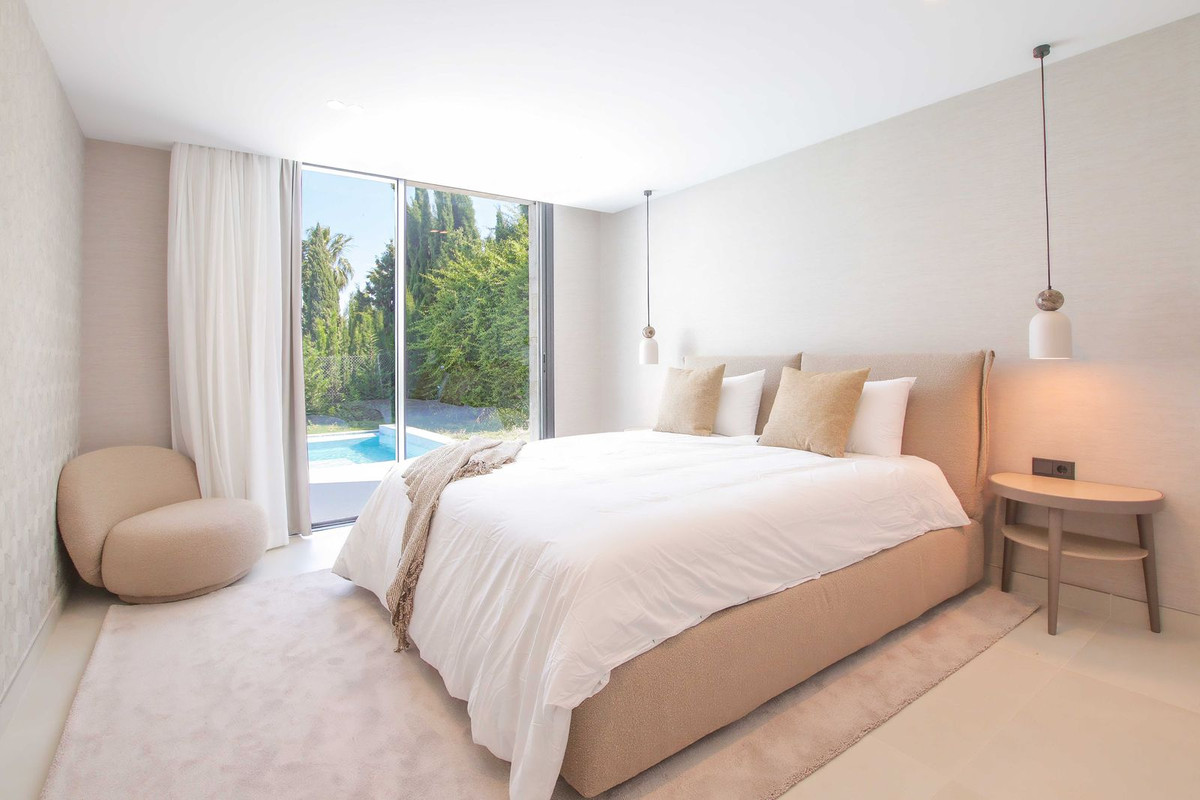 4 Bed Townhouse for sale in Valle Romano Costa Del Sol, Málaga, Spain