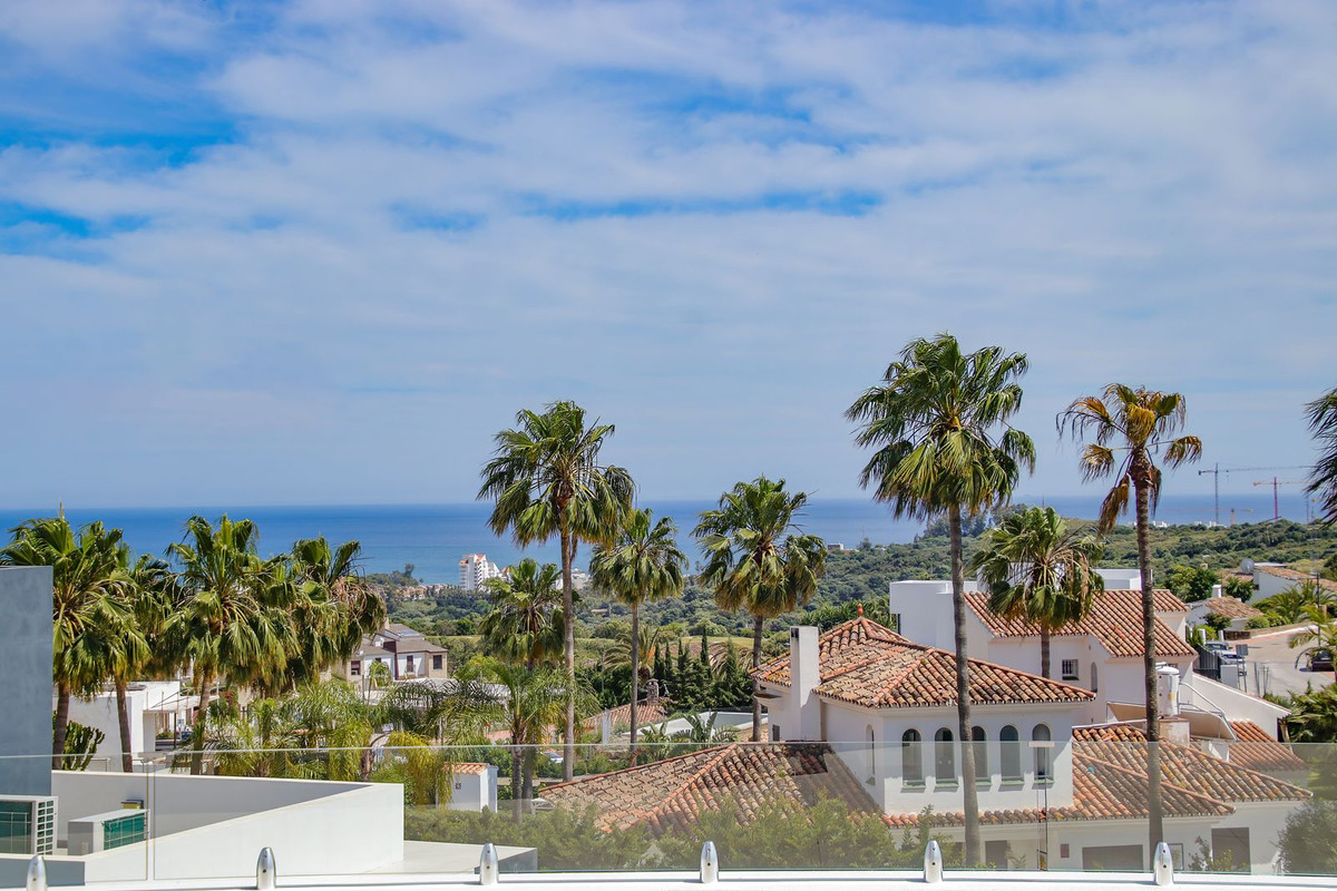 4 Bed Townhouse for sale in Valle Romano Costa Del Sol, Málaga, Spain