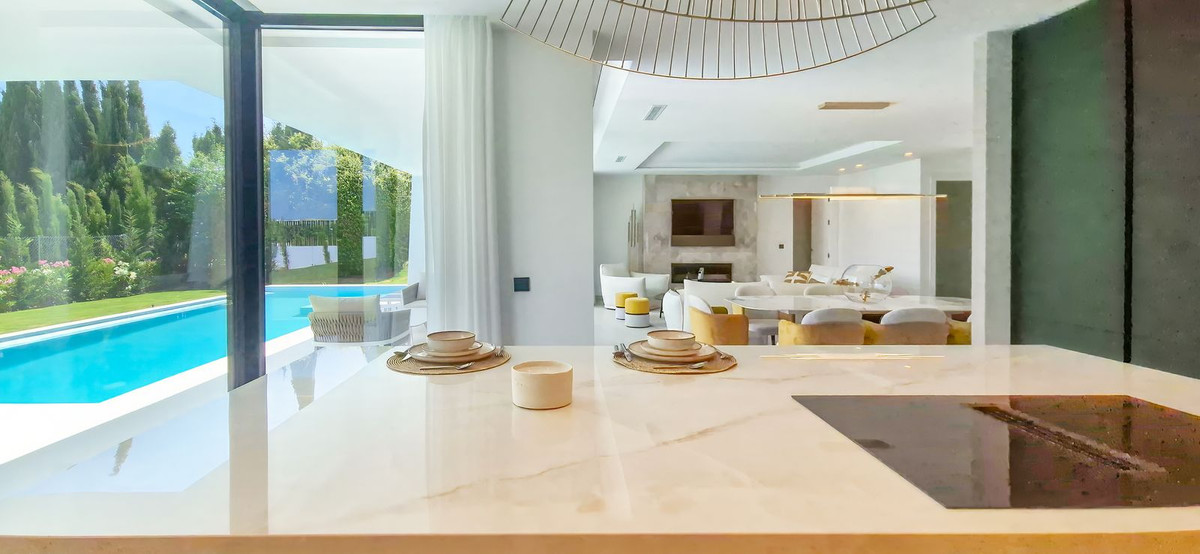 4 Bed Townhouse for sale in Valle Romano Costa Del Sol, Málaga, Spain