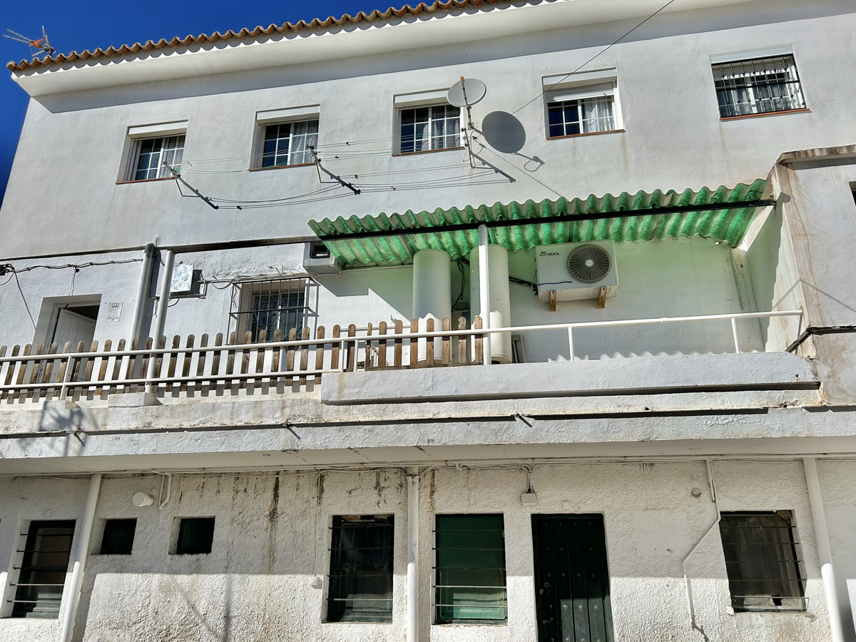 Se vende Otro de 8 dormitorios en Costa Del Sol, Cadiz, España