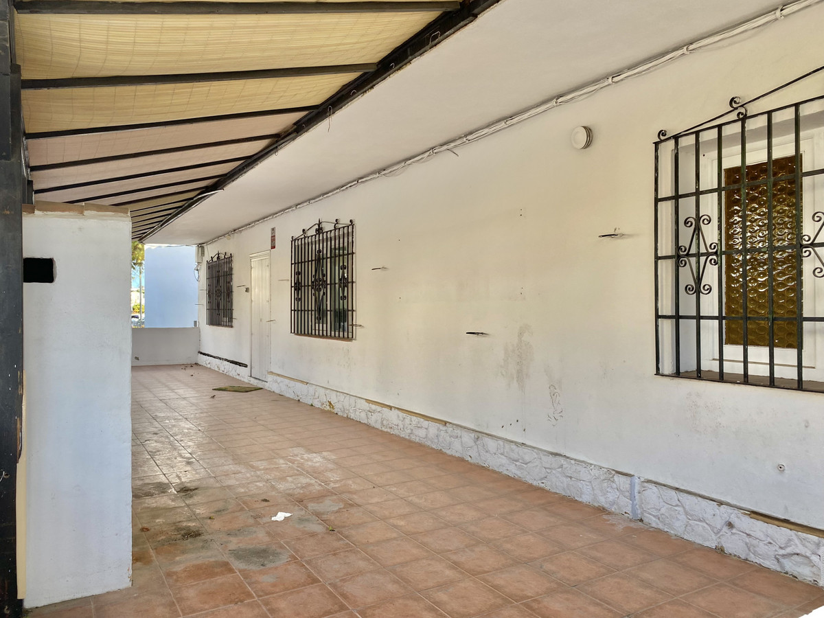 Se vende Otro de 8 dormitorios en Costa Del Sol, Cadiz, España