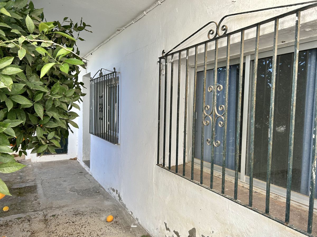 Se vende Otro de 8 dormitorios en Costa Del Sol, Cadiz, España