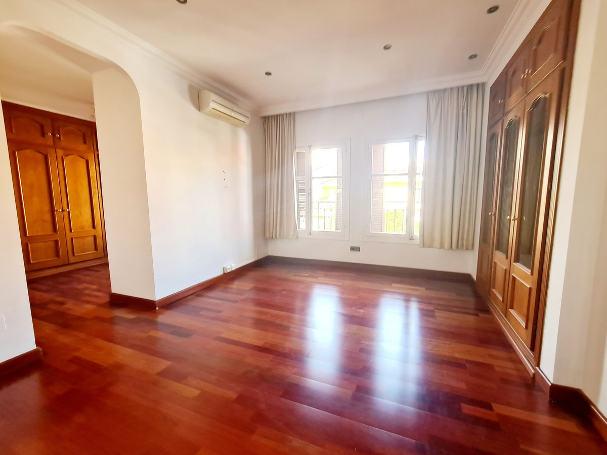 3 Bed Townhouse for sale in Fuengirola Costa Del Sol, Málaga, Spain