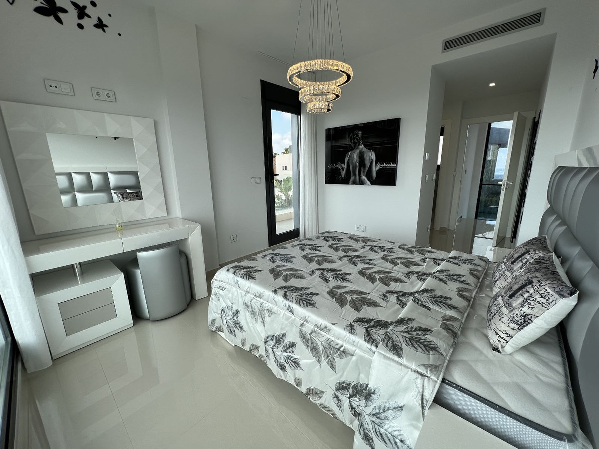 5 Bed Townhouse for sale in San Miguel De Salinas Costa Blanca, Alicante, Spain