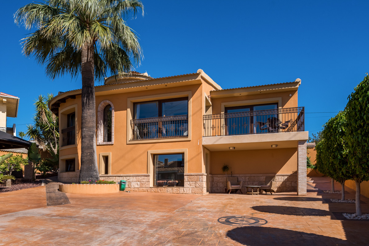 4 Bed Townhouse for sale in Ciudad Quesada Costa Blanca, Alicante, Spain