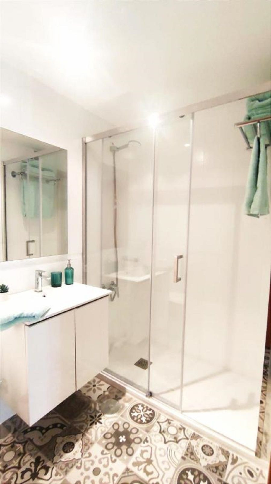 2 Bed Apartment for sale in Los Boliches Costa Del Sol, Málaga, Spain
