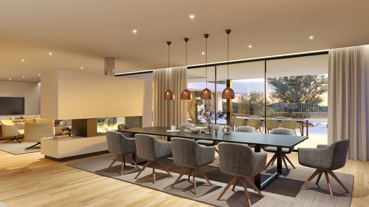 Se vende Villa - Chalet de 6 dormitorios en Costa Del Sol, Cadiz, España