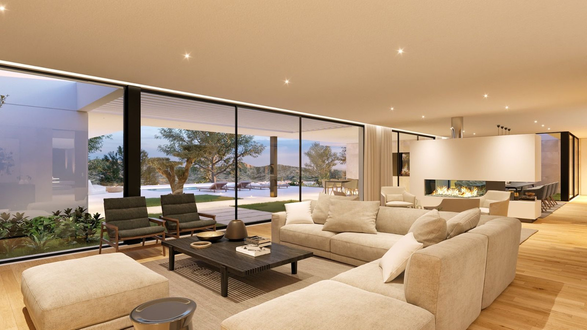Se vende Villa - Chalet de 6 dormitorios en Costa Del Sol, Cadiz, España