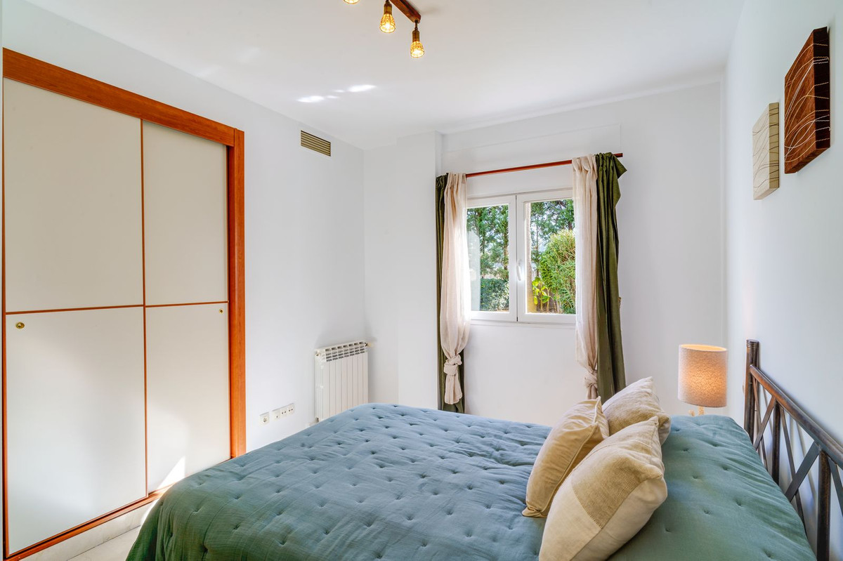 3 Bed Apartment for sale in Marbella Costa Del Sol, Málaga, Spain