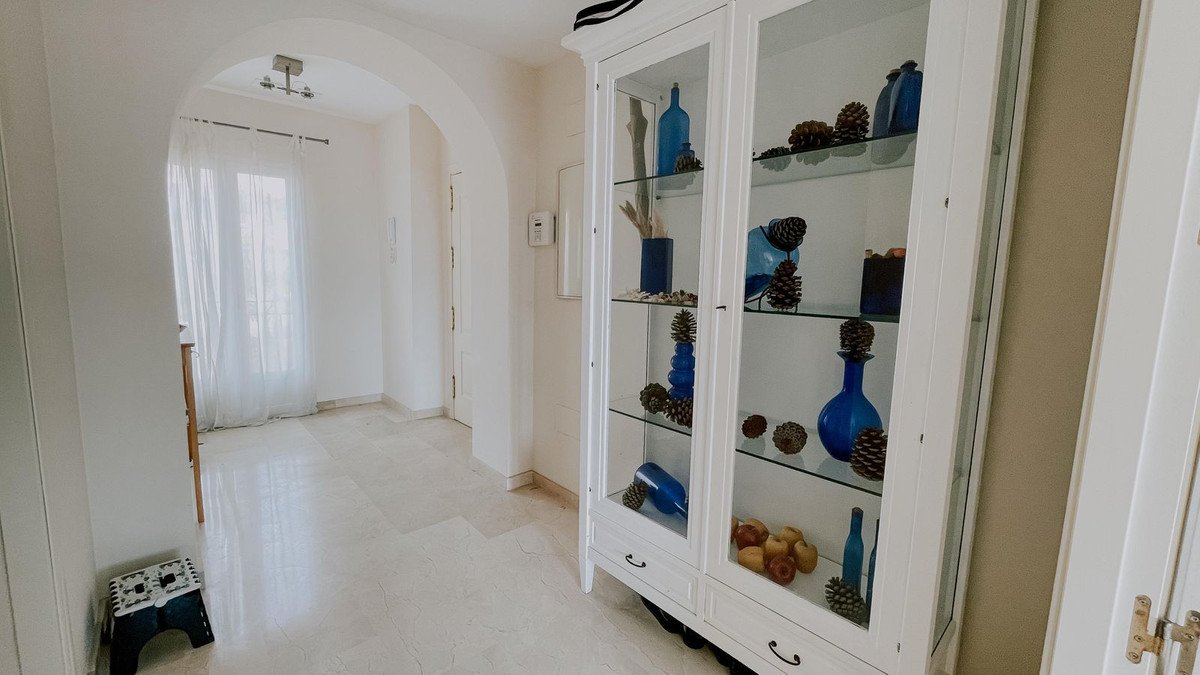 Se vende Apartamento en Planta Última de 3 dormitorios en Costa Del Sol, Málaga, España