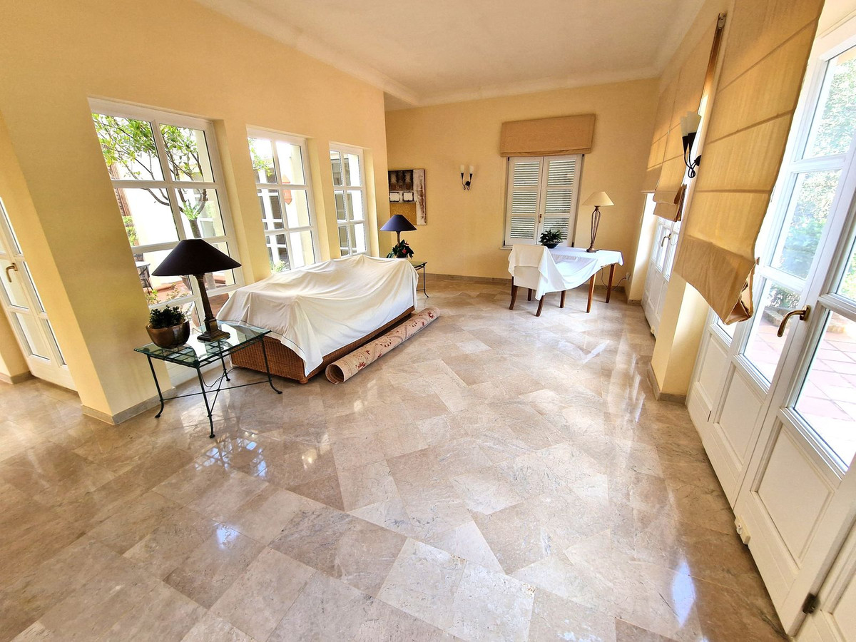Se vende Villa - Chalet de 3 dormitorios en Costa Del Sol, Málaga, España