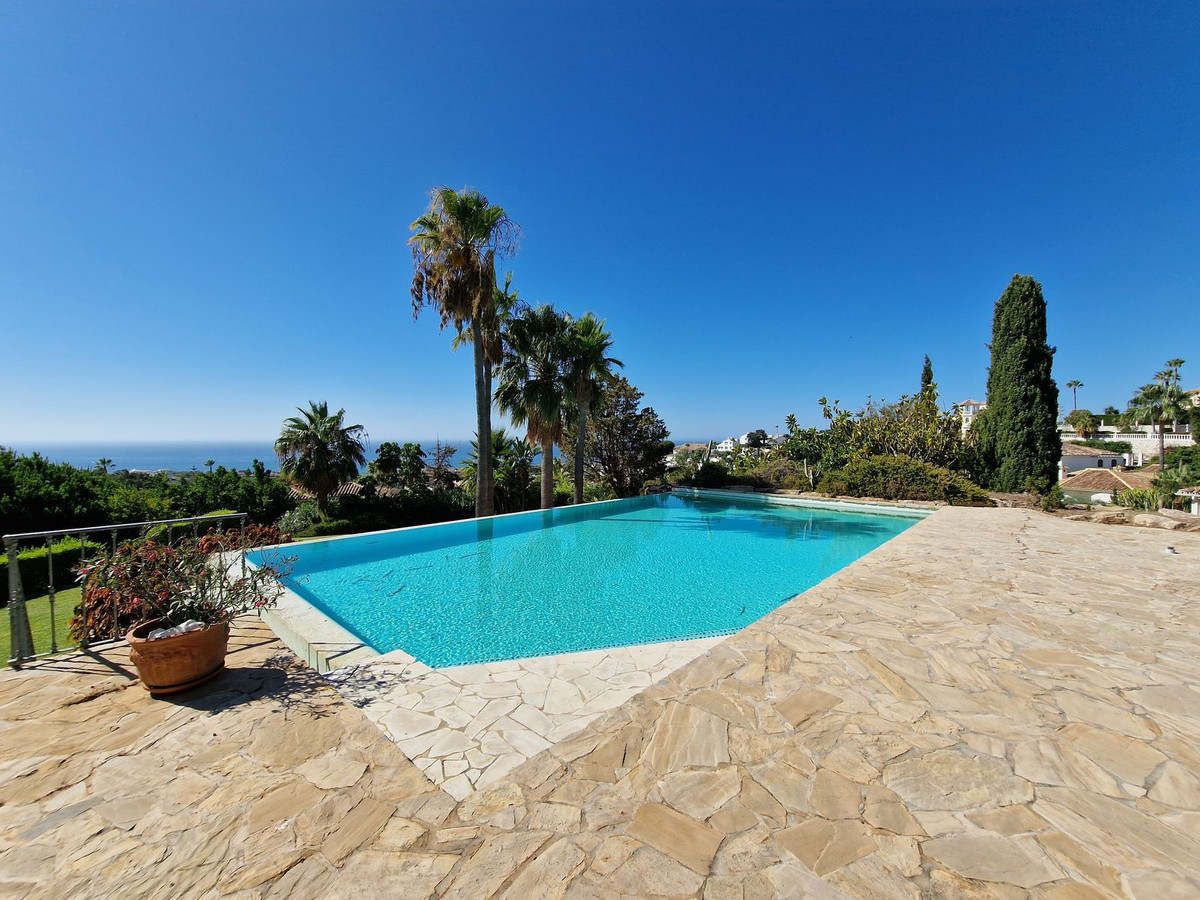 Se vende Villa - Chalet de 3 dormitorios en Costa Del Sol, Málaga, España