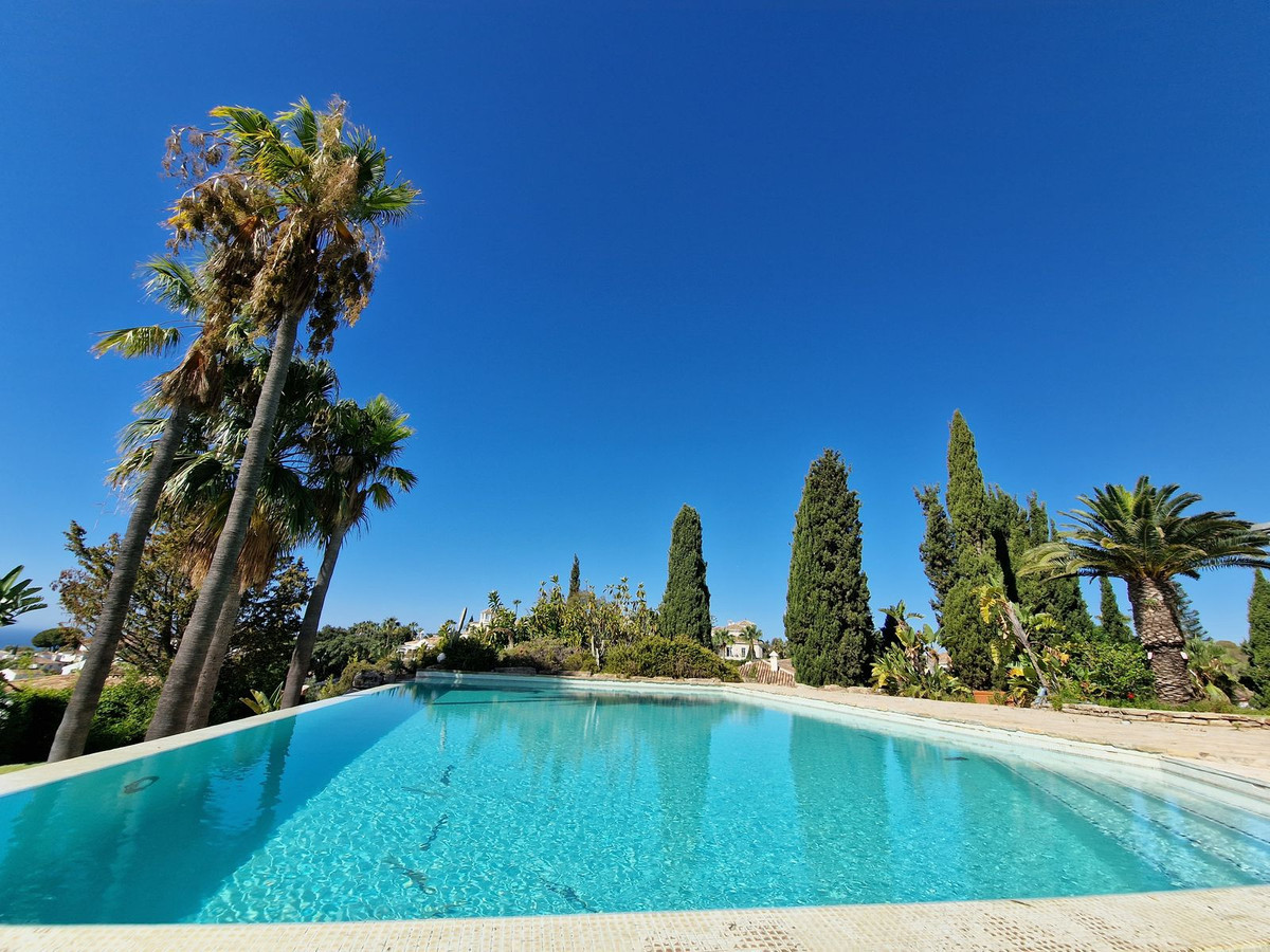 Se vende Villa - Chalet de 3 dormitorios en Costa Del Sol, Málaga, España