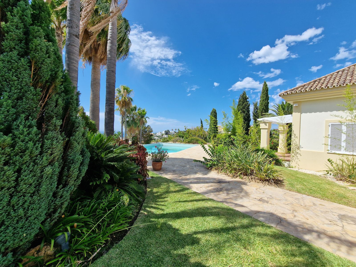 Se vende Villa - Chalet de 3 dormitorios en Costa Del Sol, Málaga, España