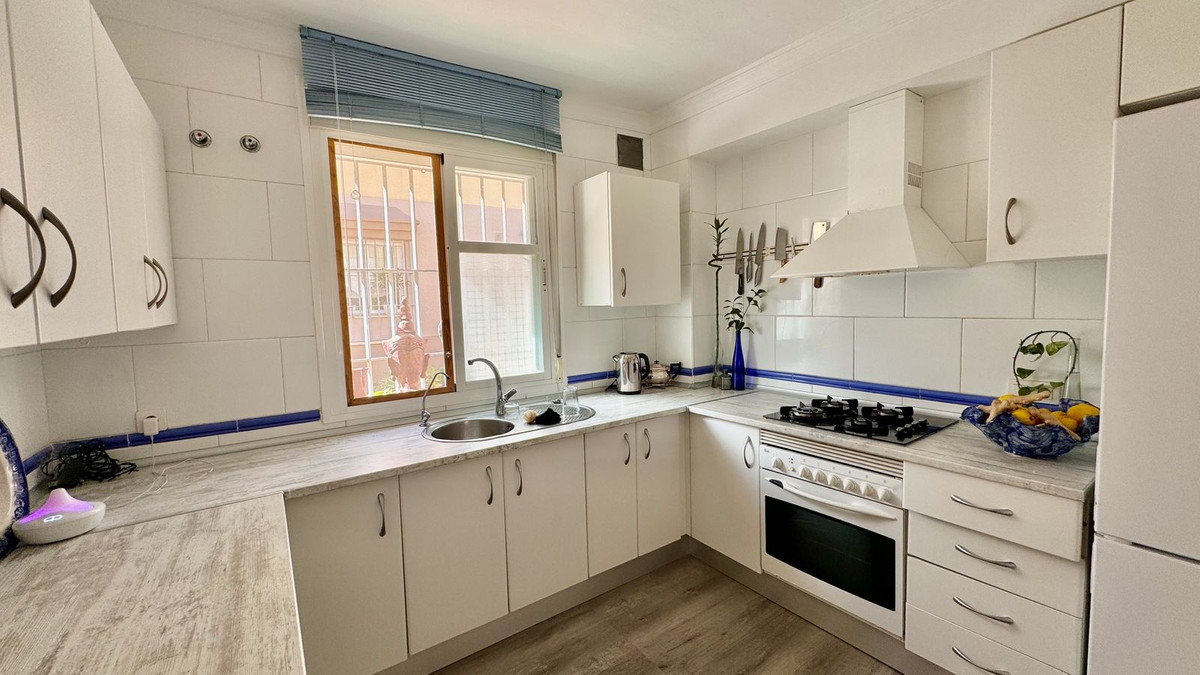 4 Bed Townhouse for sale in Puerto Banús Costa Del Sol, Málaga, Spain