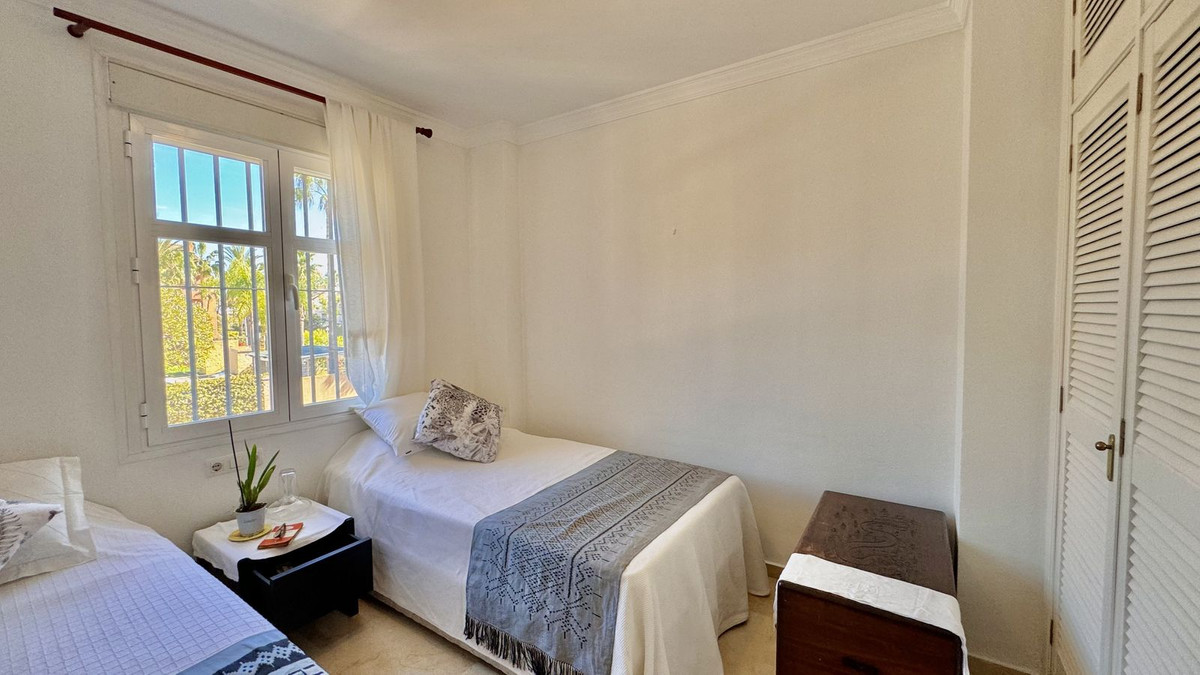4 Bed Townhouse for sale in Puerto Banús Costa Del Sol, Málaga, Spain