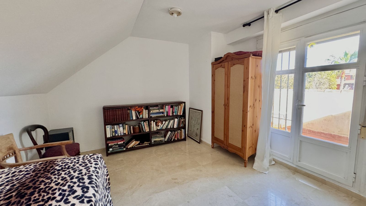4 Bed Townhouse for sale in Puerto Banús Costa Del Sol, Málaga, Spain