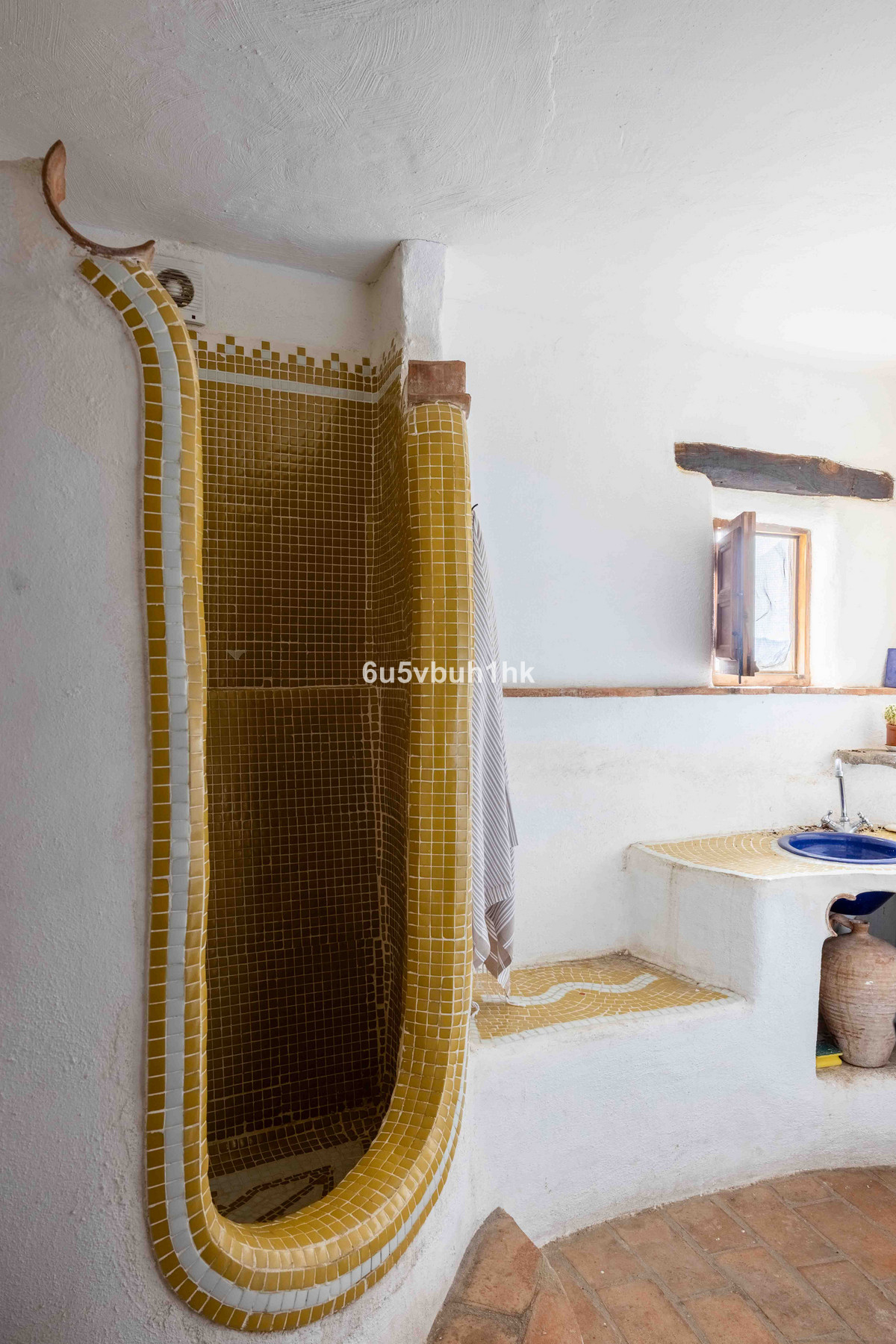 Se vende Adosada de 31 dormitorios en Costa Del Sol East, Málaga, España