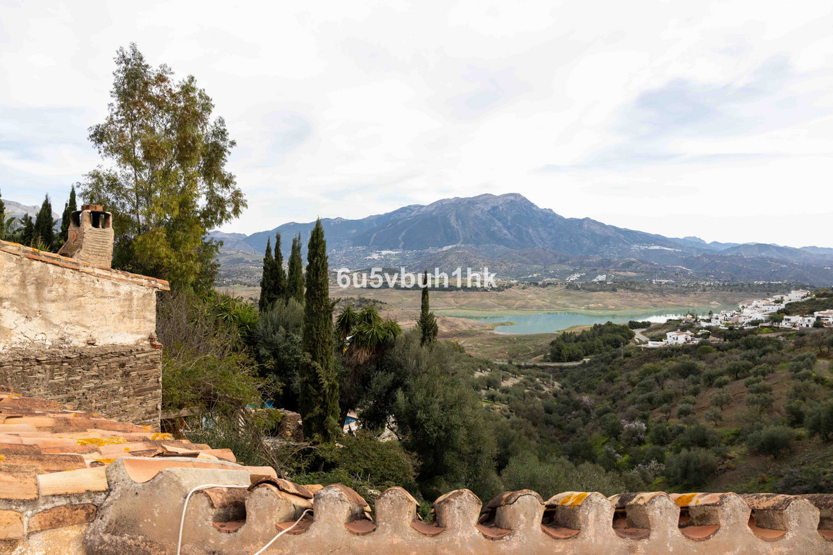 Se vende Adosada de 31 dormitorios en Costa Del Sol East, Málaga, España