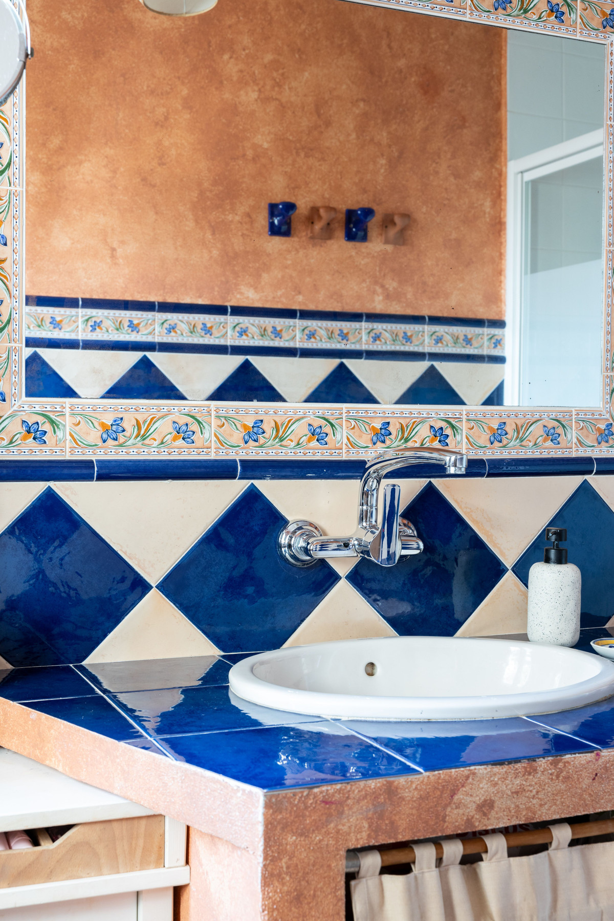 Se vende Villa - Chalet de 4 dormitorios en Costa Del Sol, Málaga, España