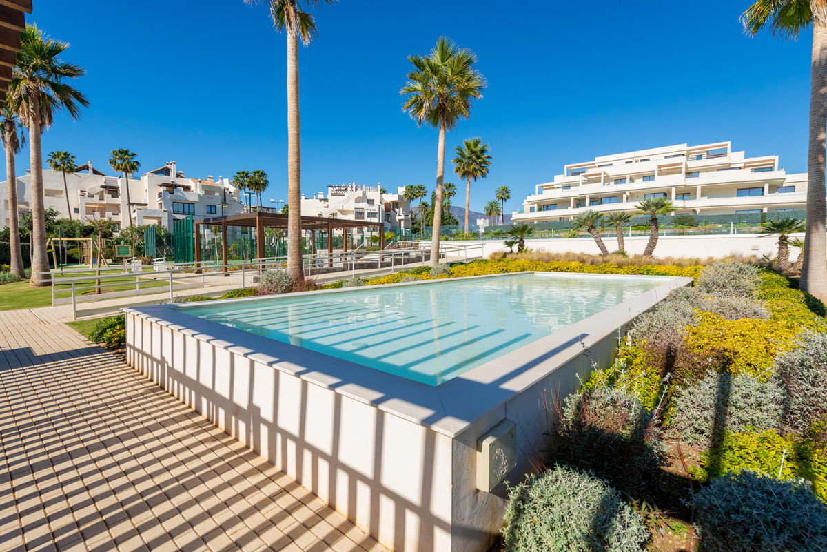 3 Bed Apartment for sale in Estepona Costa Del Sol, Málaga, Spain