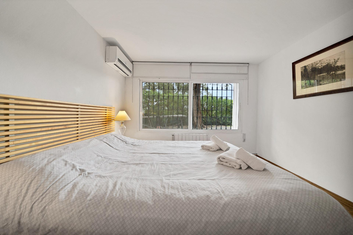 5 Bed Townhouse for sale in Elviria Costa Del Sol, Málaga, Spain