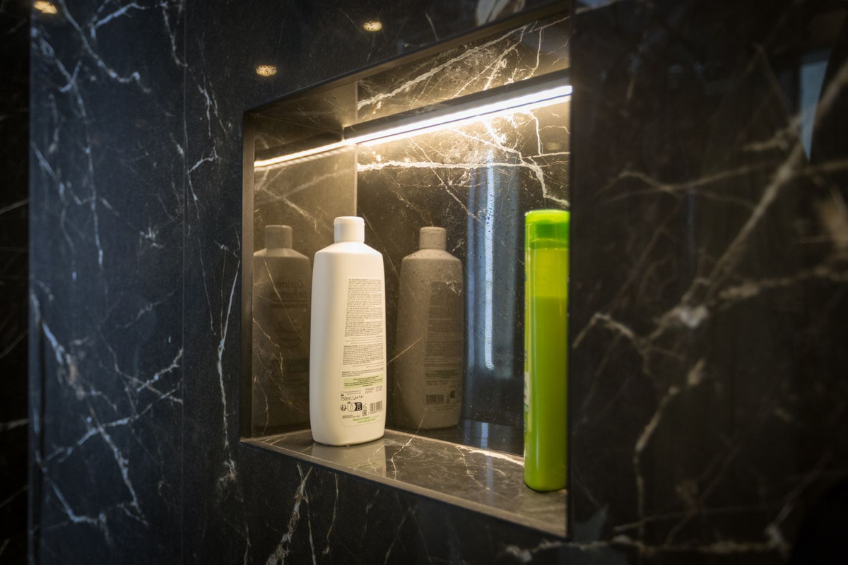 2 Bed Apartment for sale in Nueva Andalucía Costa Del Sol, Málaga, Spain
