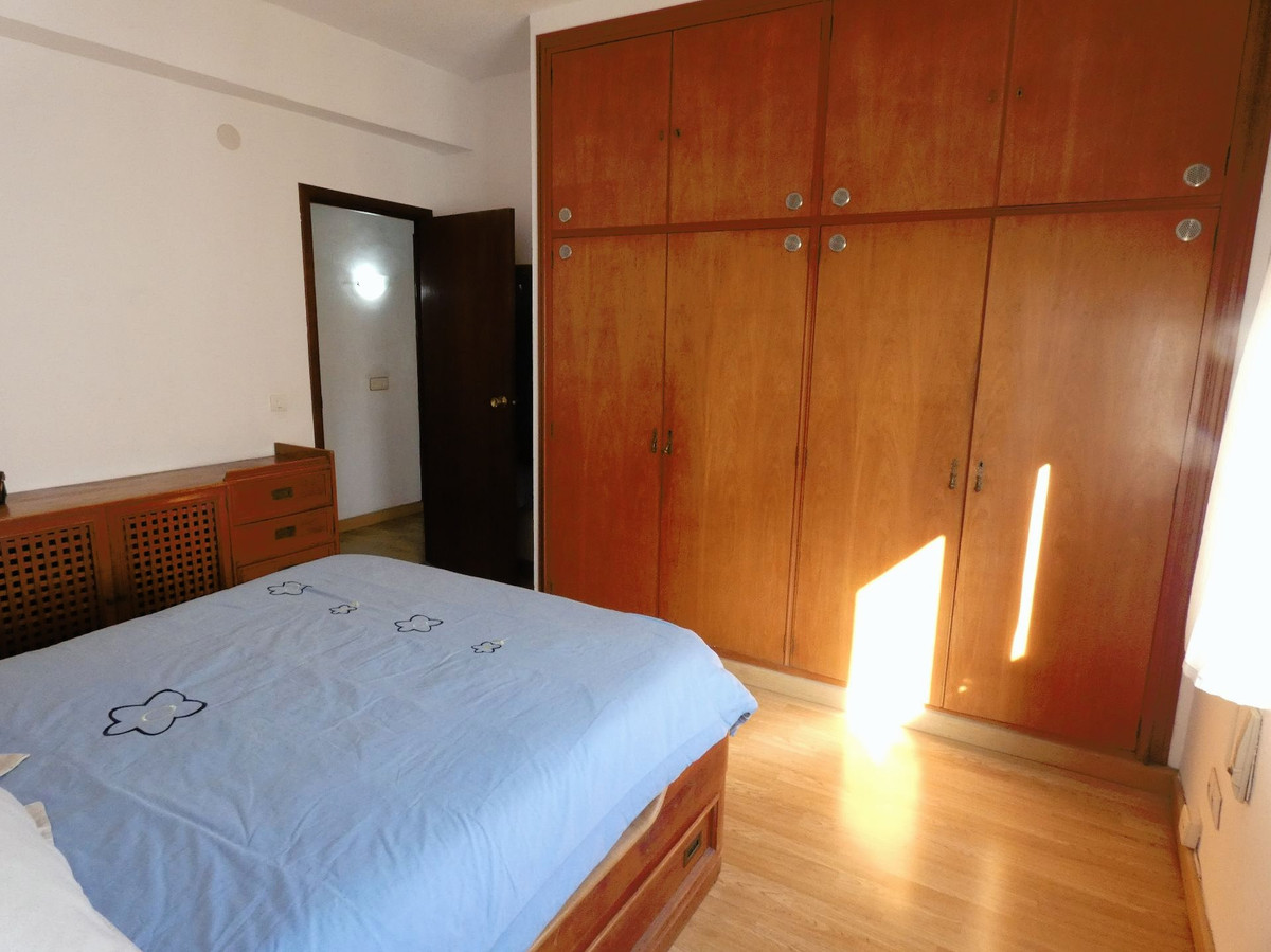 Se vende Apartamento Planta Media de 3 dormitorios en Costa Blanca, Alicante, España
