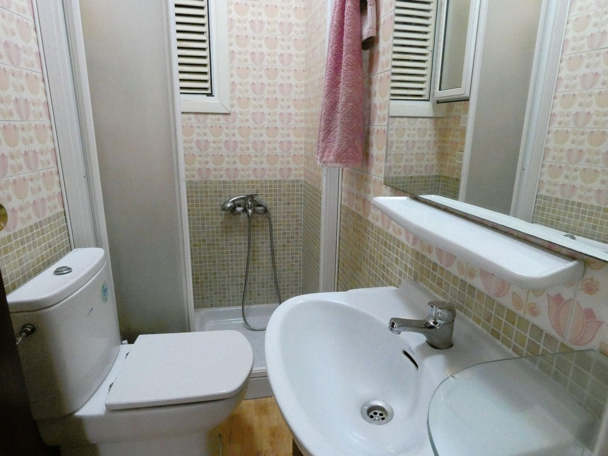 Se vende Apartamento Planta Media de 3 dormitorios en Costa Blanca, Alicante, España