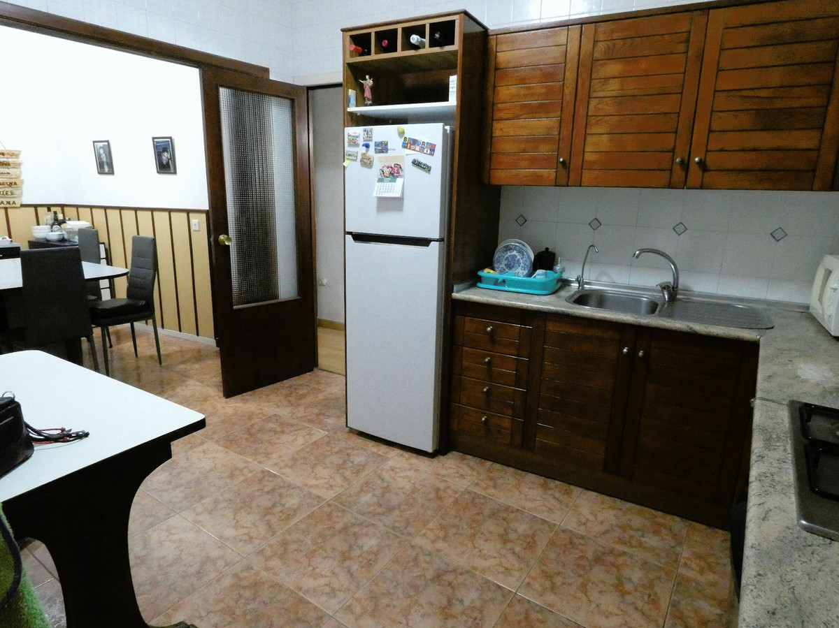 Se vende Apartamento Planta Media de 3 dormitorios en Costa Blanca, Alicante, España
