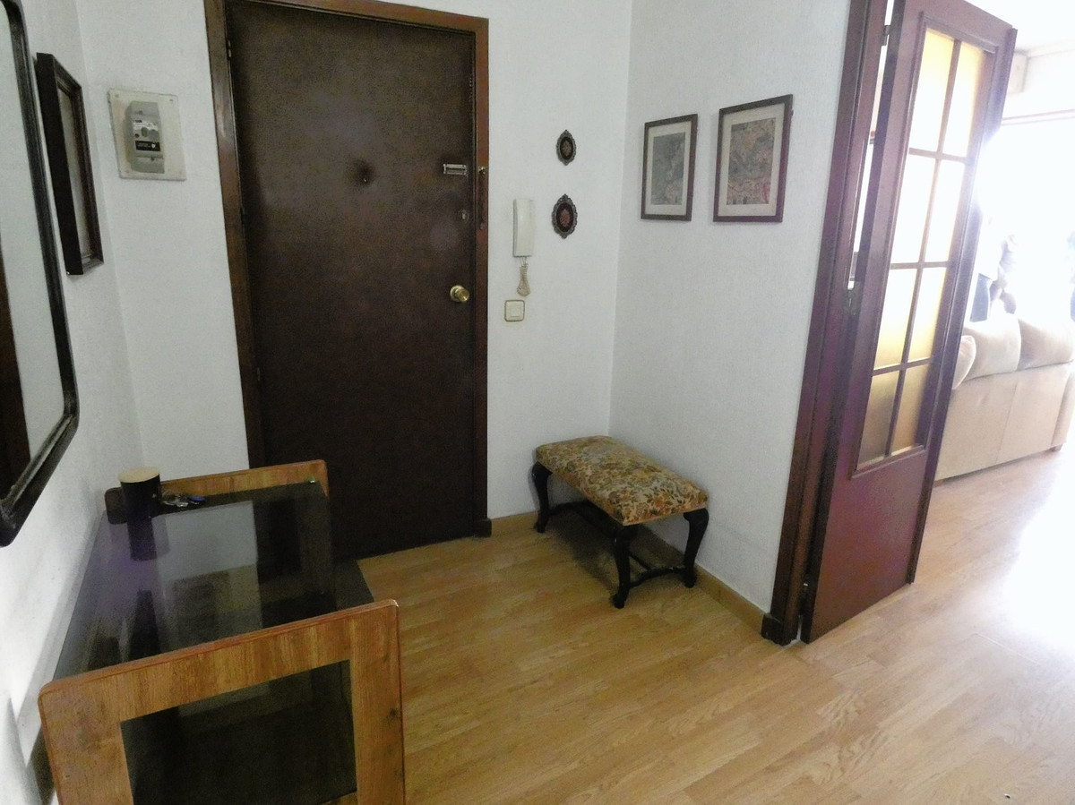 Se vende Apartamento Planta Media de 3 dormitorios en Costa Blanca, Alicante, España