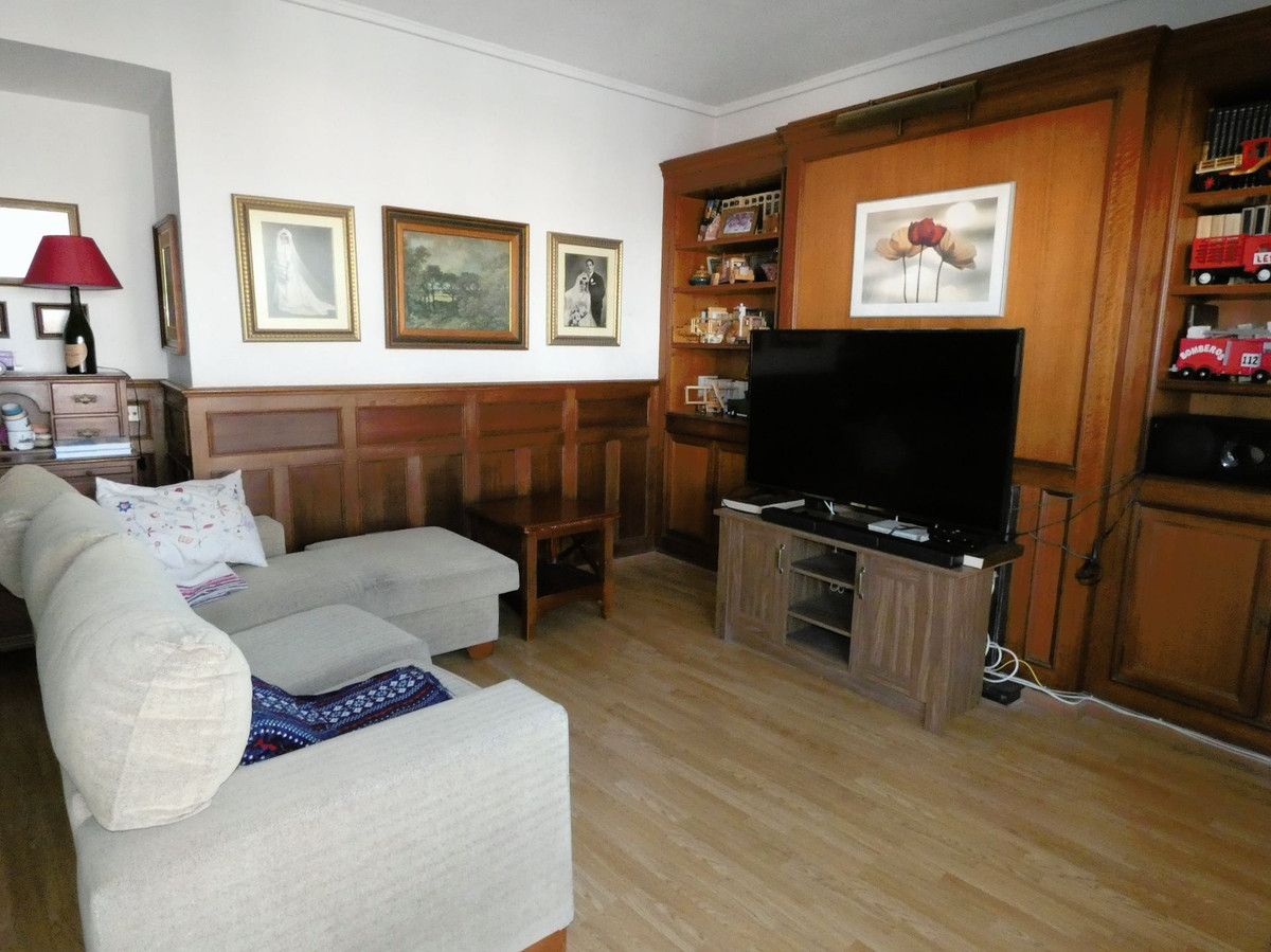 Se vende Apartamento Planta Media de 3 dormitorios en Costa Blanca, Alicante, España