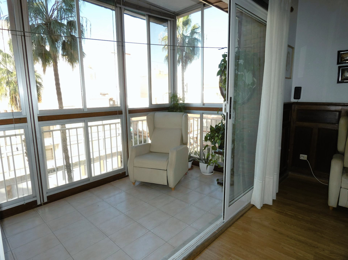 Se vende Apartamento Planta Media de 3 dormitorios en Costa Blanca, Alicante, España