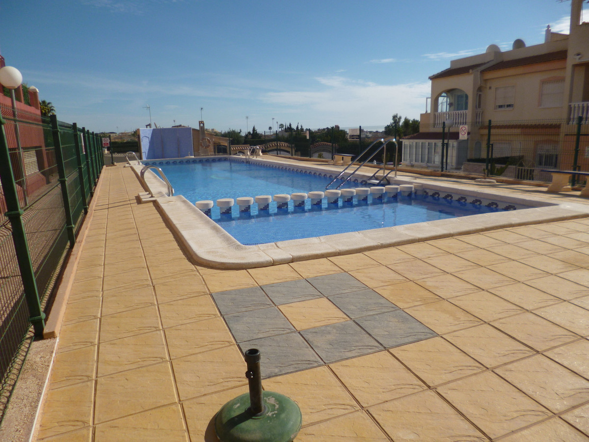 Se vende Adosada de 3 dormitorios en Costa Blanca, Alicante, España