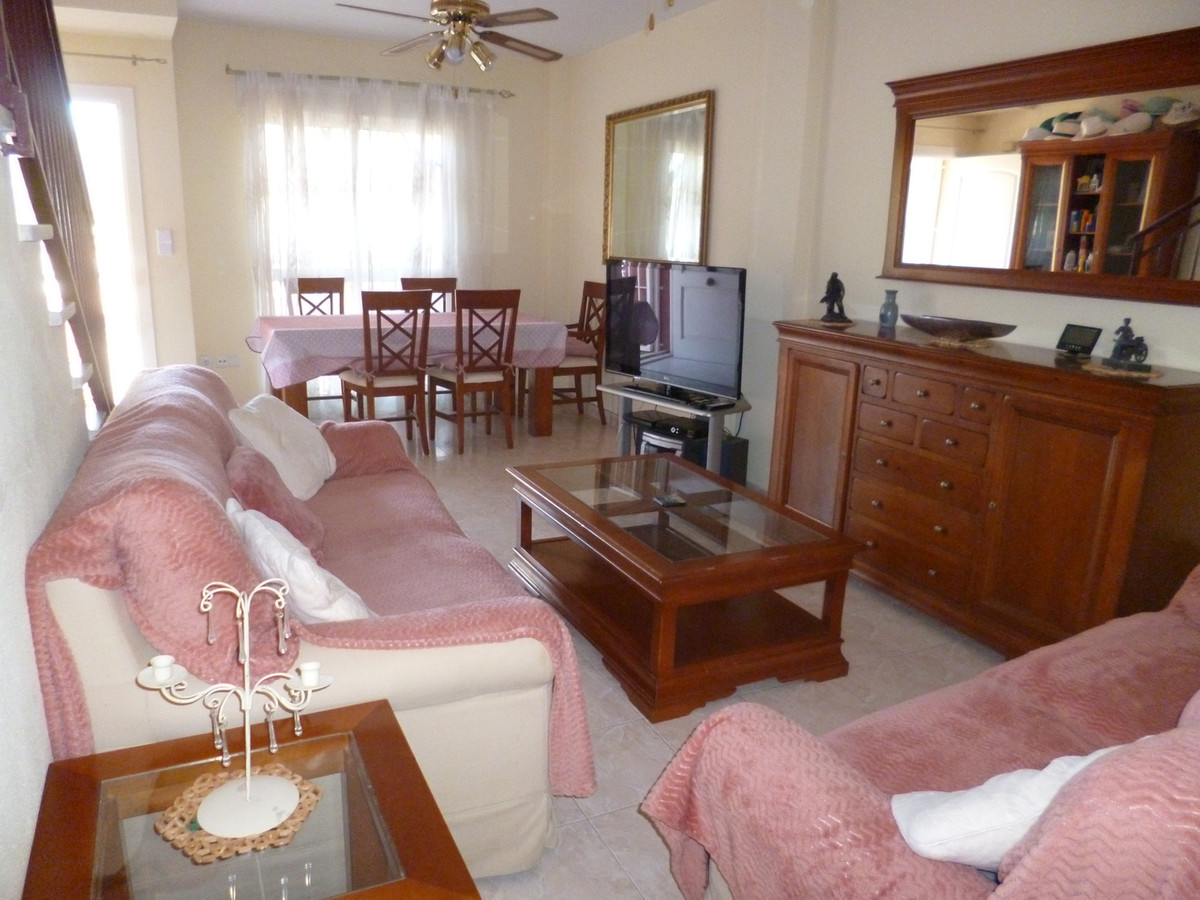 Se vende Adosada de 3 dormitorios en Costa Blanca, Alicante, España