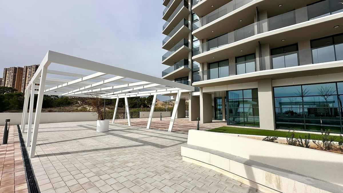 2 Bed Apartment for sale in Benidorm Costa Blanca, Alicante, Spain