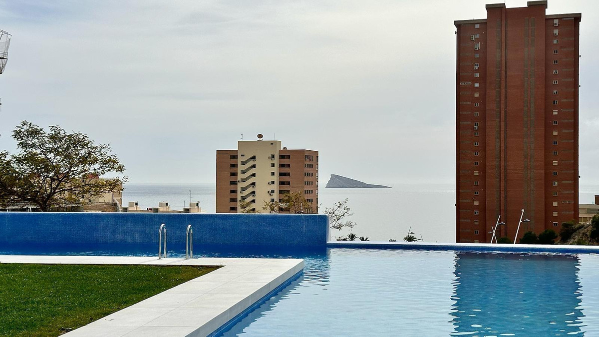 2 Bed Apartment for sale in Benidorm Costa Blanca, Alicante, Spain