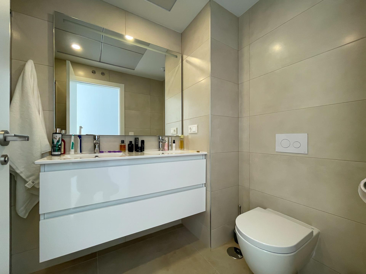 2 Bed Apartment for sale in Benidorm Costa Blanca, Alicante, Spain
