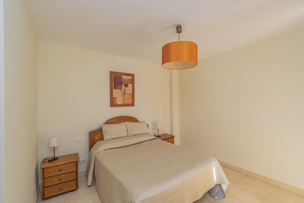 3 Bed Apartment for sale in New Golden Mile Costa Del Sol, Málaga, Spain