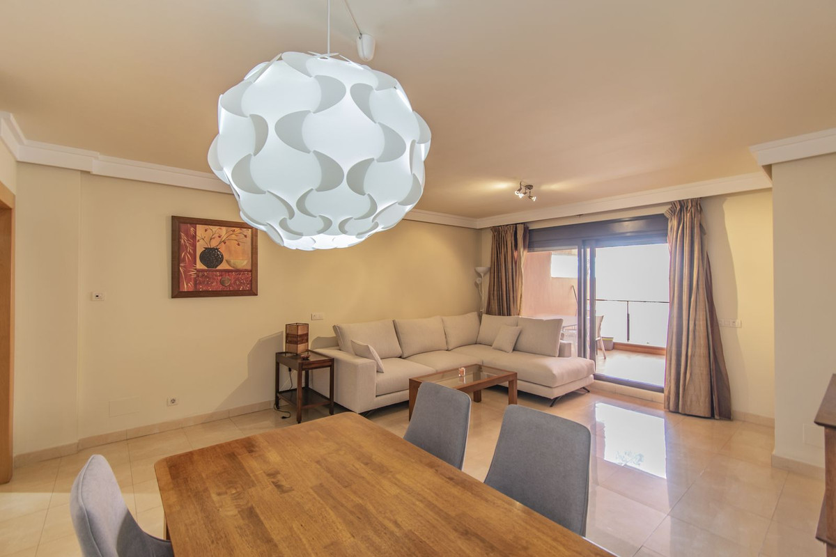 3 Bed Apartment for sale in New Golden Mile Costa Del Sol, Málaga, Spain